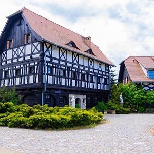 Karczma Rzym DWÓR